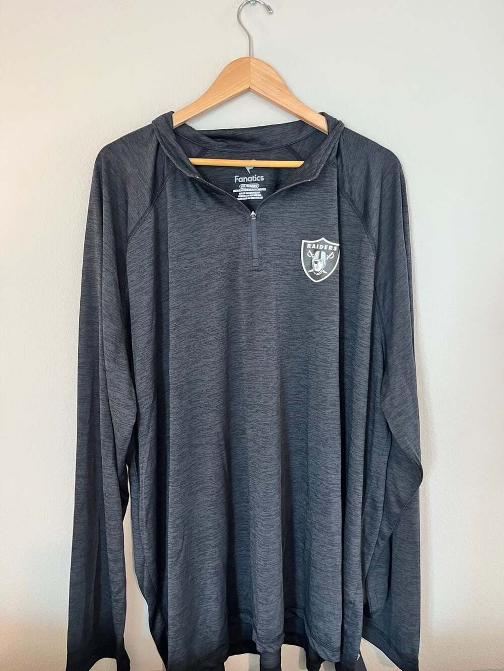 NEW Fanatics, Big & Tall 5XL, Las Vegas Raiders Football 1/4 Zip Pullover, Black
